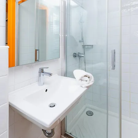 Link Hostal